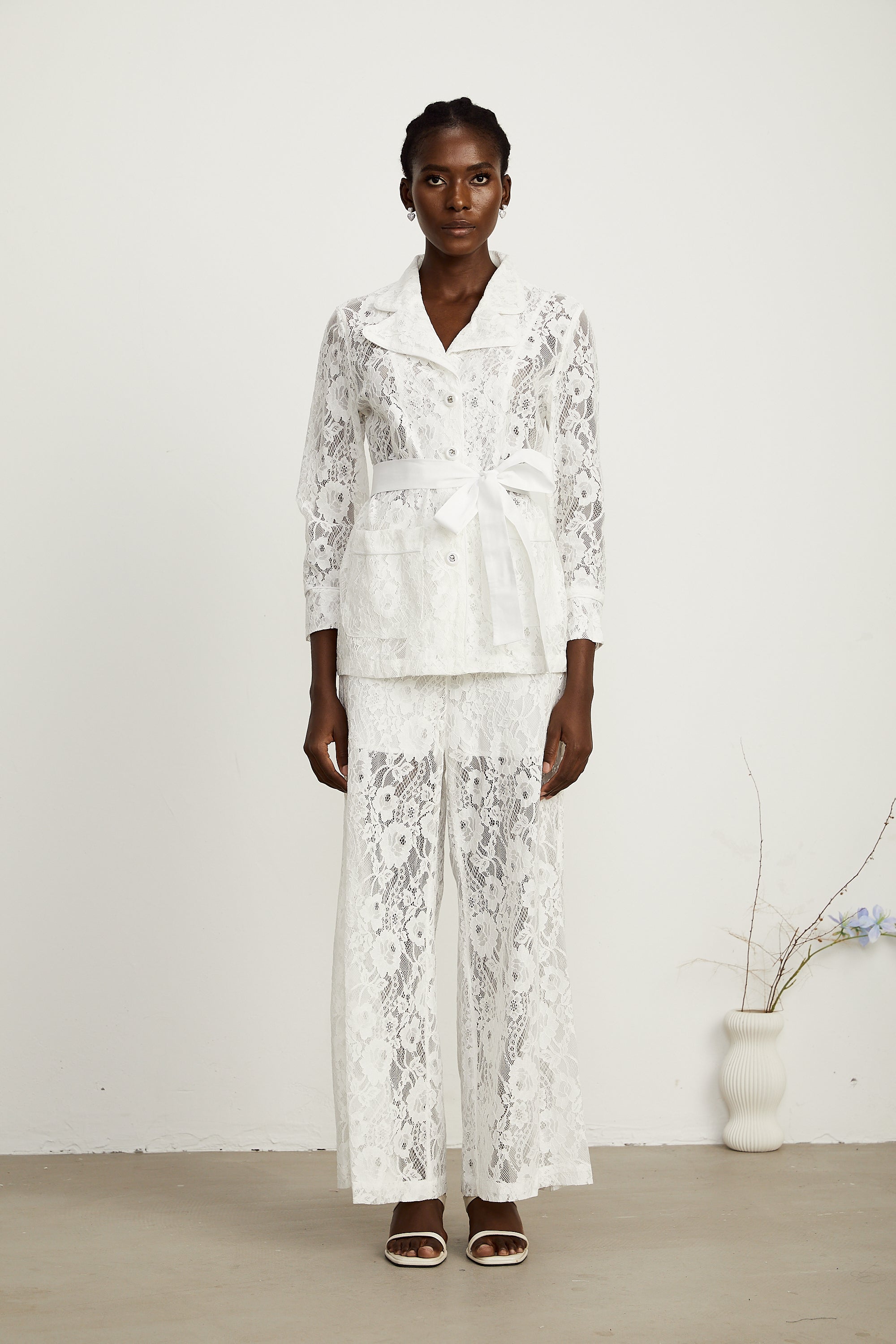 Chloé Beyaz Fitilli Dantel Blazer Ve Pantolon Uyumlu Set