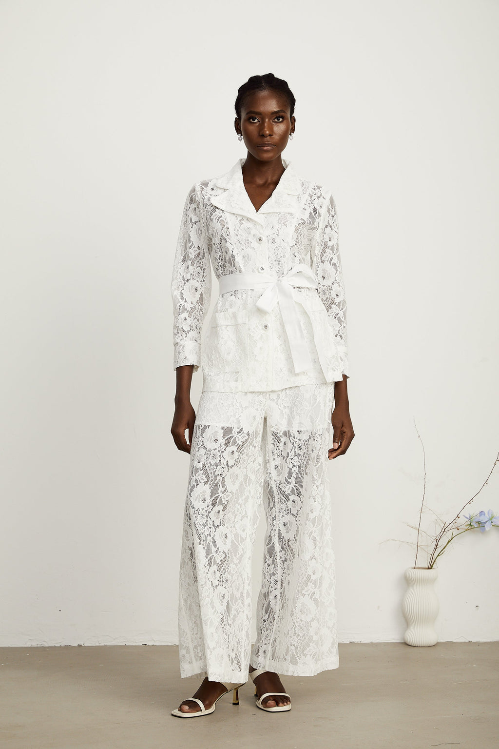 Chloé Beyaz Fitilli Dantel Blazer Ve Pantolon Uyumlu Set