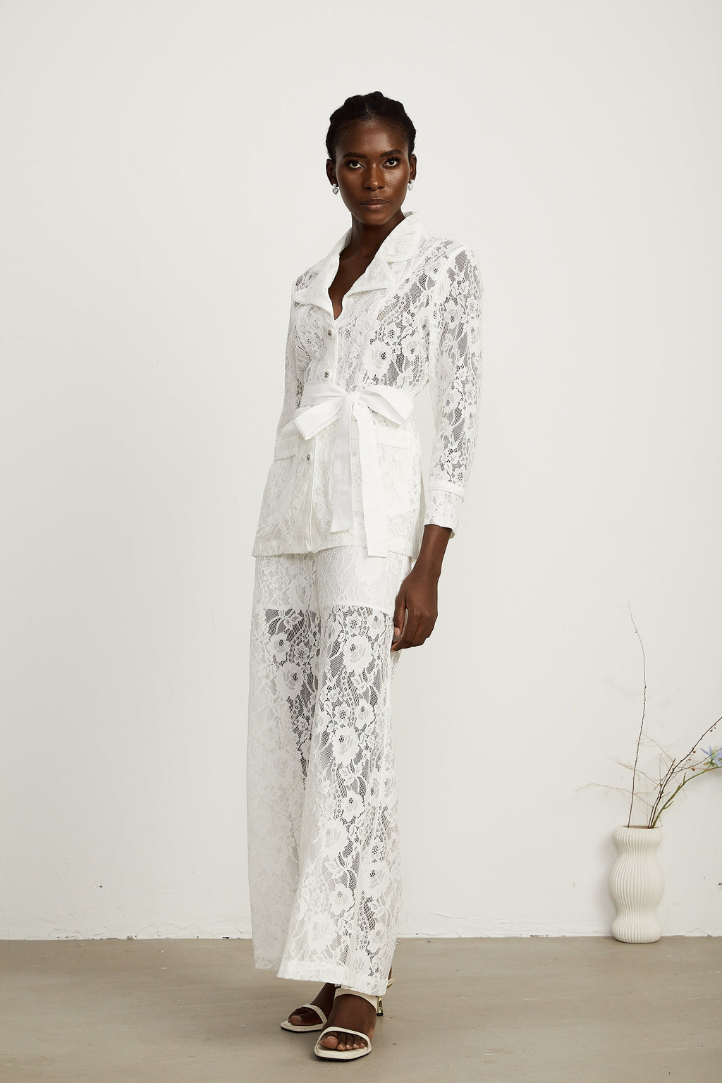 Chloé Beyaz Fitilli Dantel Blazer Ve Pantolon Uyumlu Set