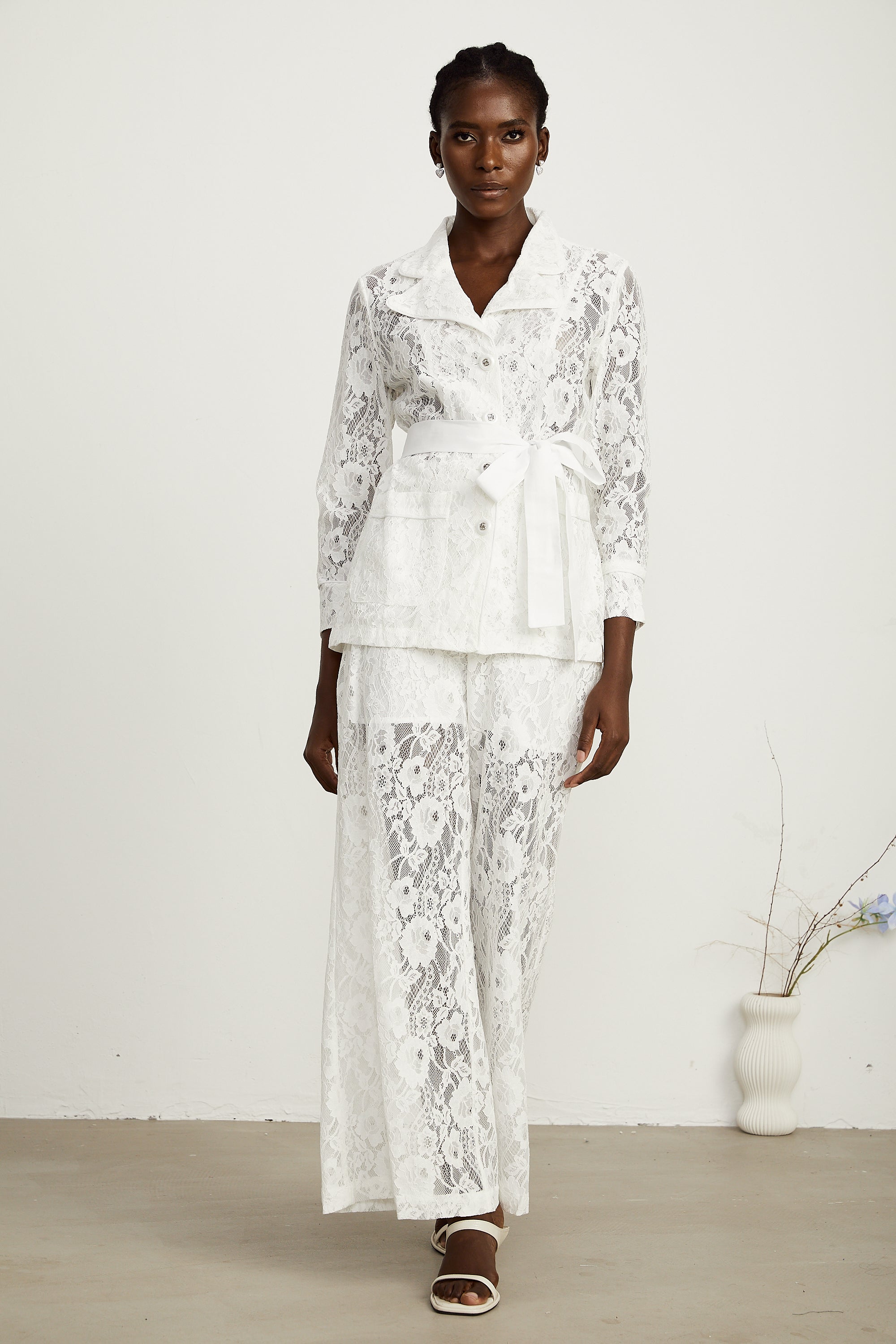 Chloé Beyaz Fitilli Dantel Blazer Ve Pantolon Uyumlu Set