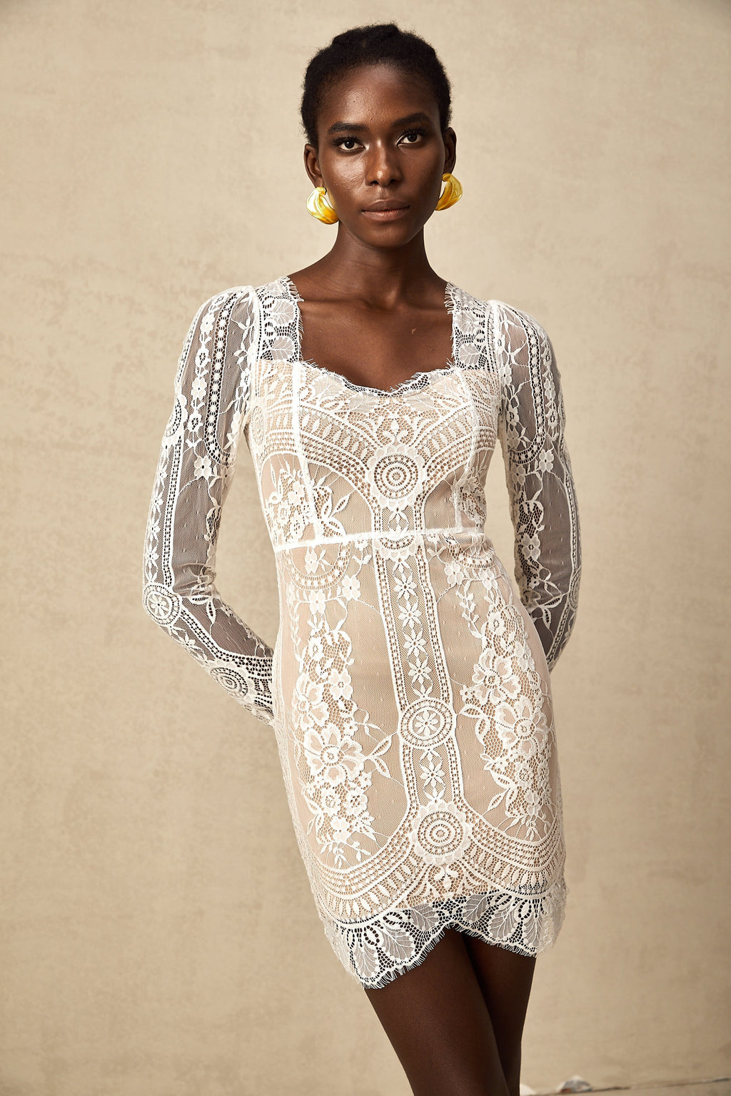 Blanche Fistolu Dantel Mini Elbise