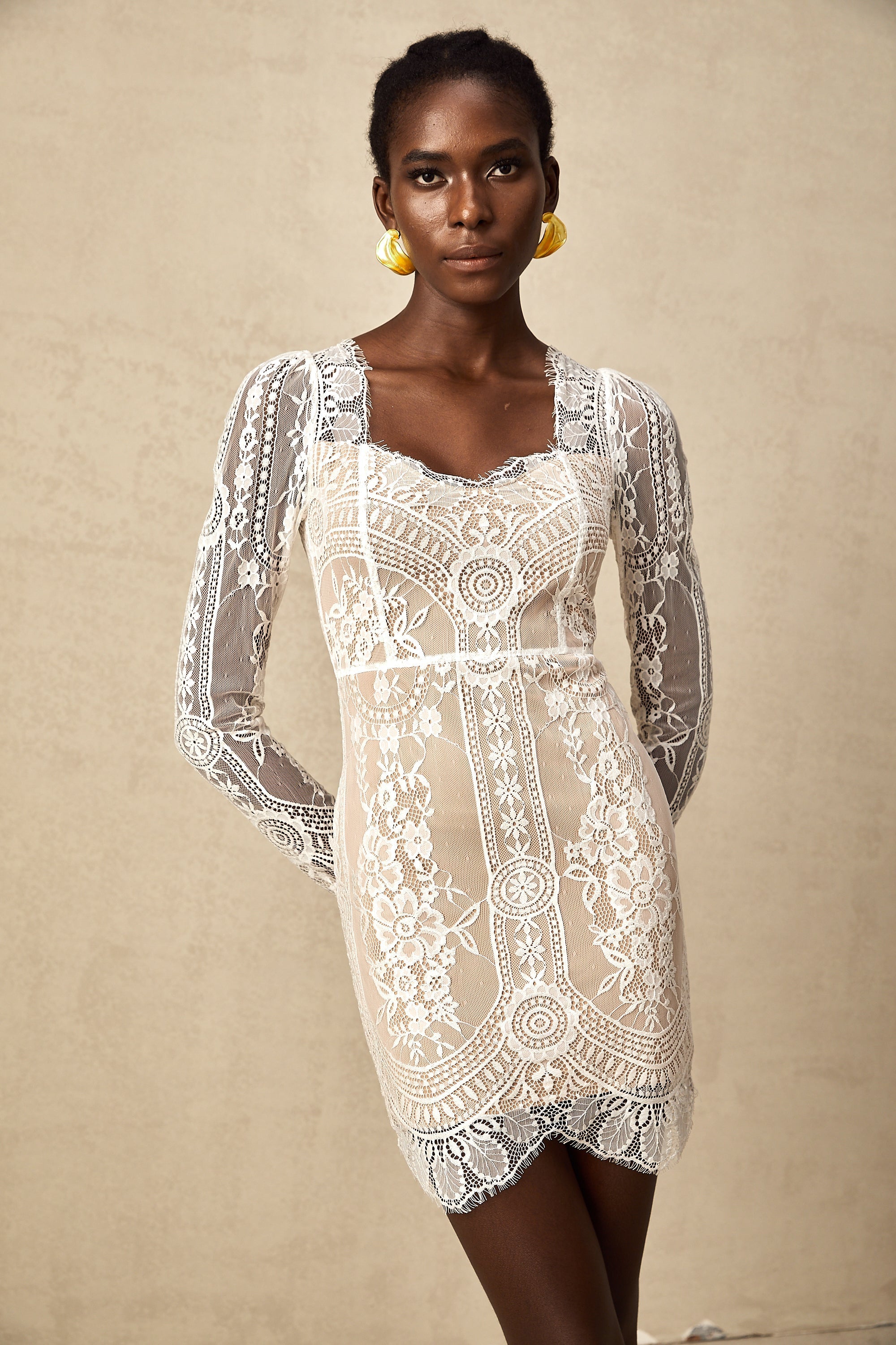 Blanche Fistolu Dantel Mini Elbise