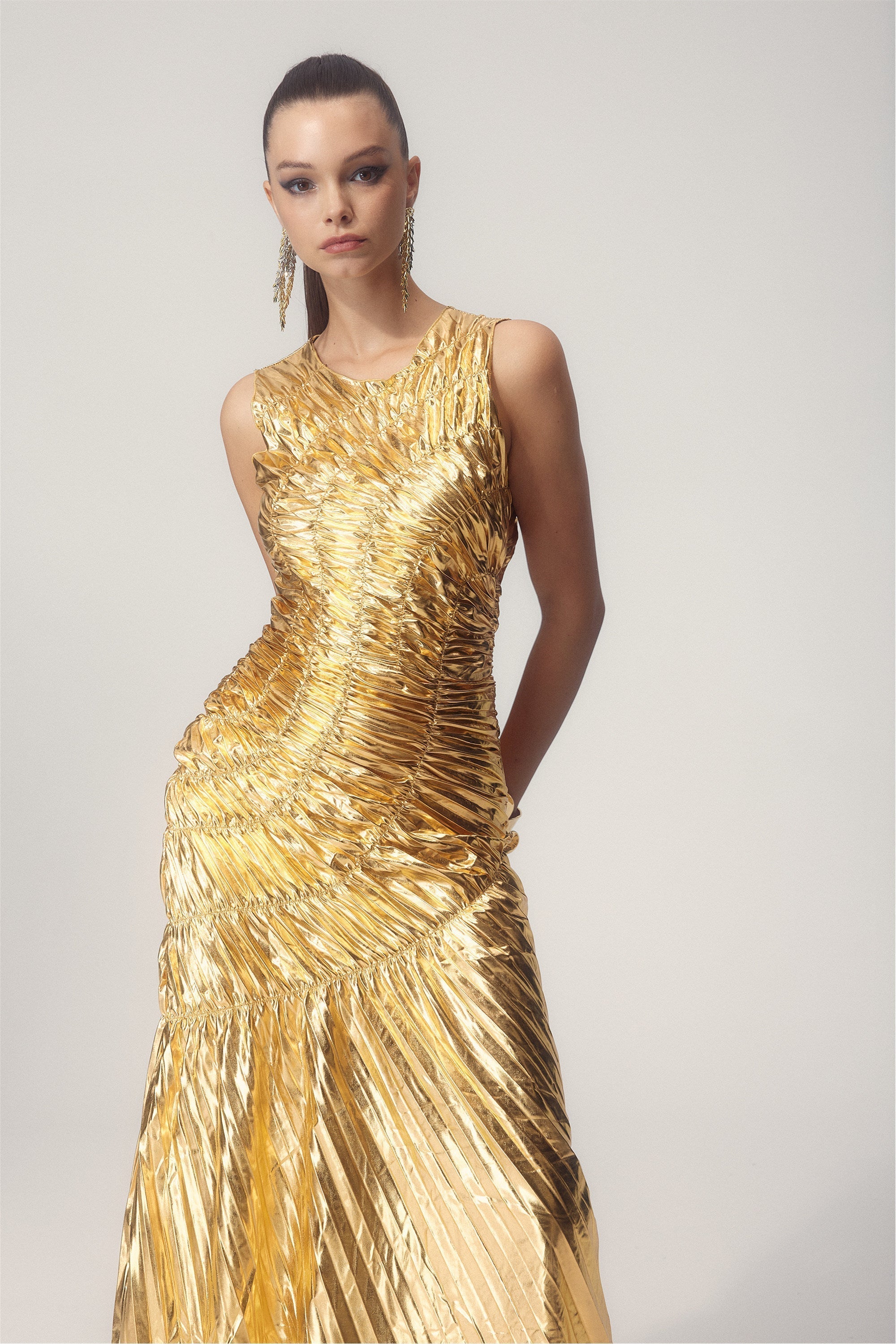 Silla Metalik Pileli Midi Elbise