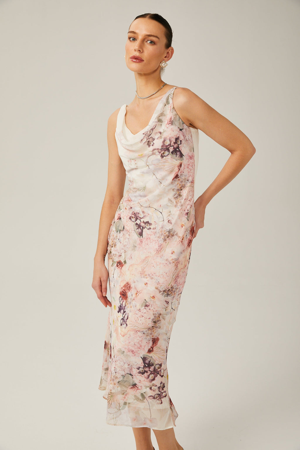 Kassandra midi elbise