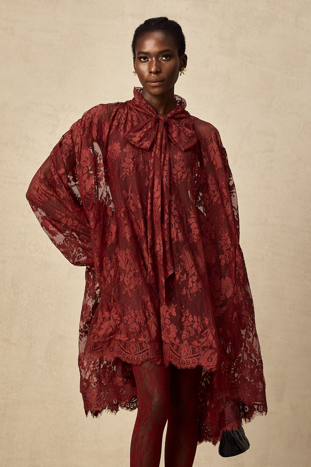 Coline Kırmızı Dantel Oversize Elbise