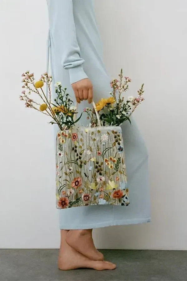 Lakelyn Çiçekli Tote Çanta