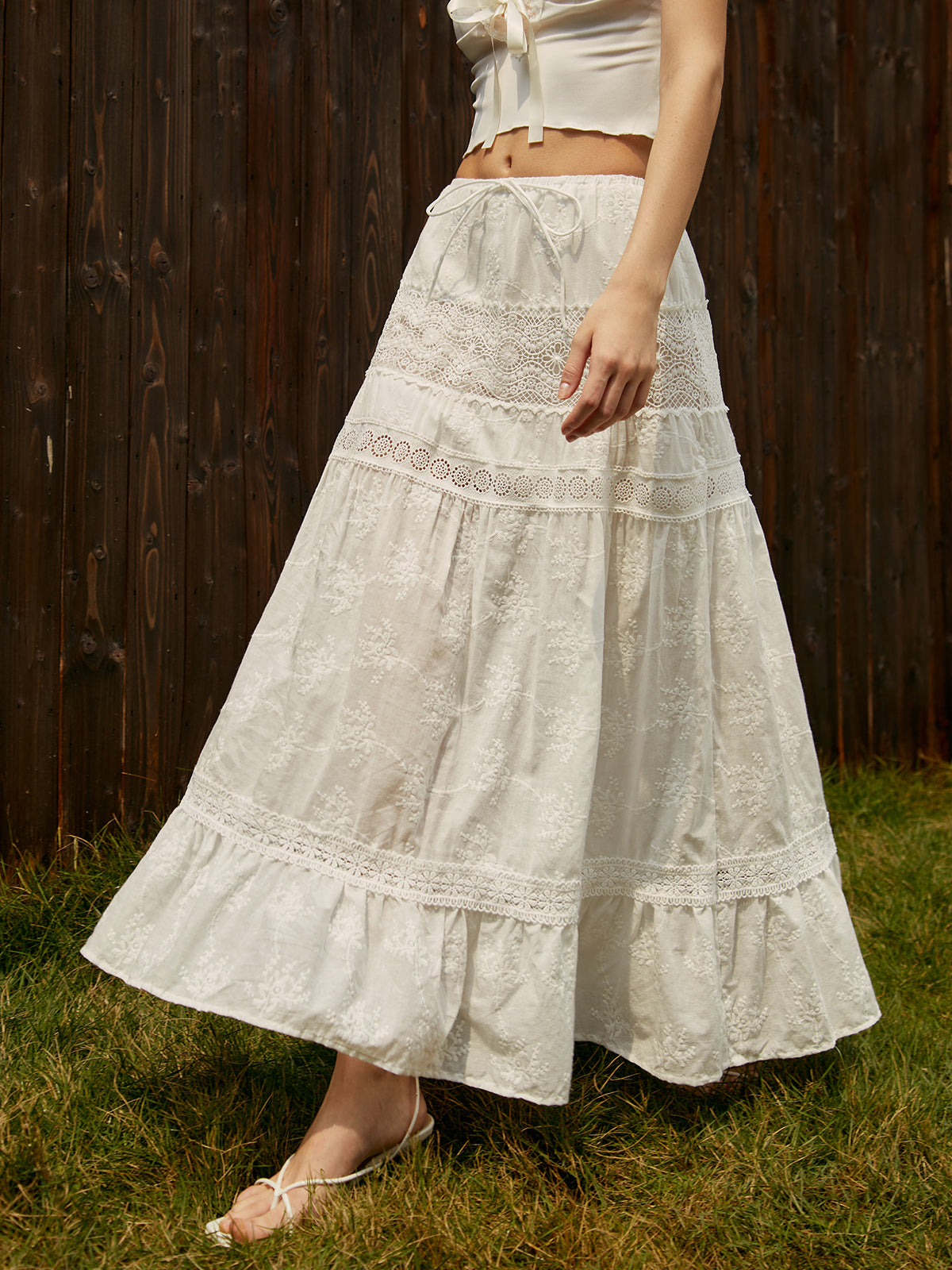 Jakarlı Pamuk Karışımlı Maxi Etek Beyaz Romantik