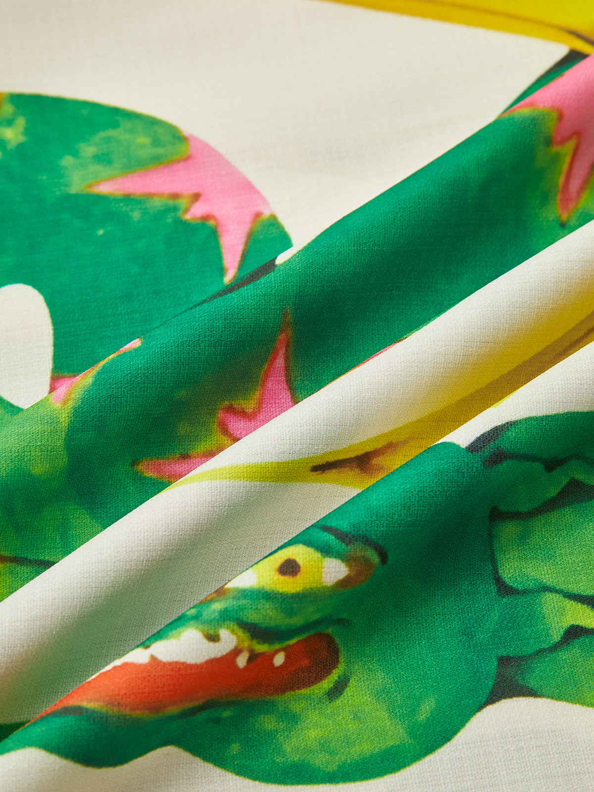 Baskılı Kolsuz Pantolon Takımı Ekru Yeşil Batik Desenli