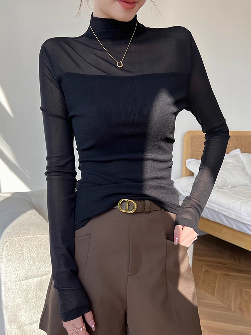 Yarım Yaka Şeffaf Mesh Panel Uzun Kol Bluz Siyah