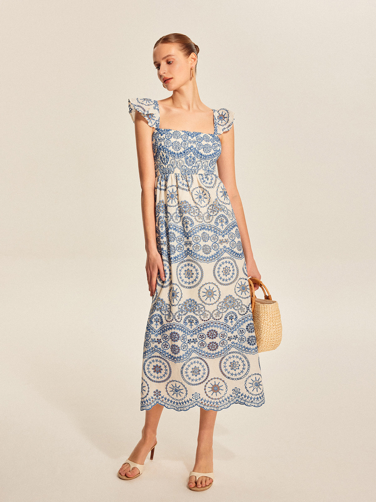 Boho Çiçekli Nakışlı Maxi Elbise Mavi Kare Yaka