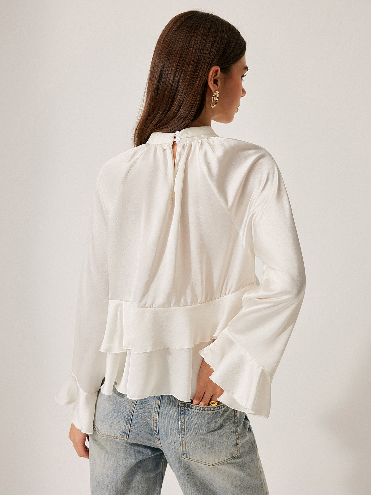 Dik Yaka Düğmeli Volanlı Peplum Bluz