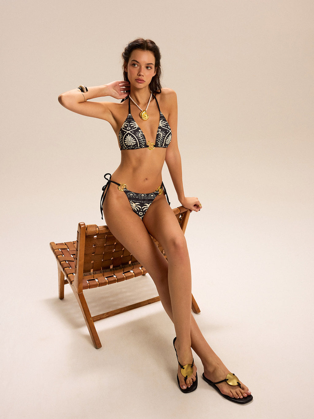 Altın Detaylı Halka Baskılı Bikini Takımı