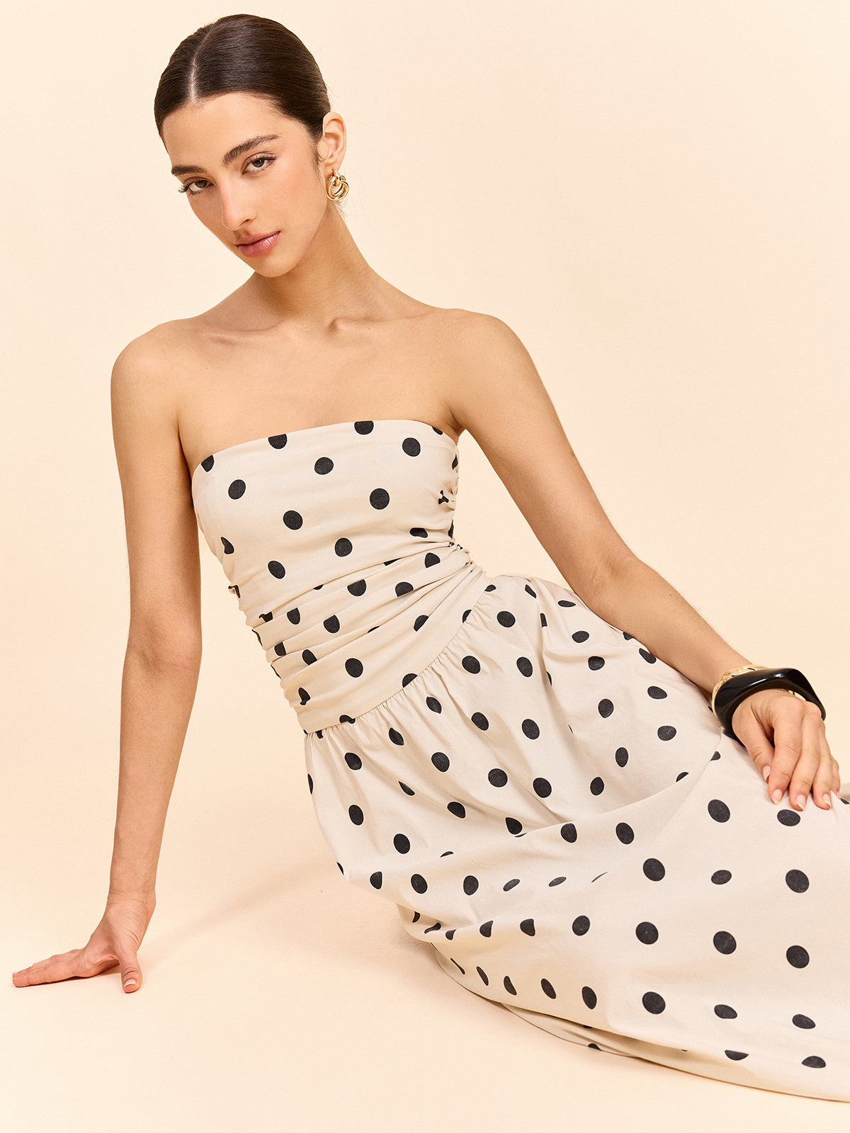 Straplez Polka Dot Kıvrımlı Midi Elbise
