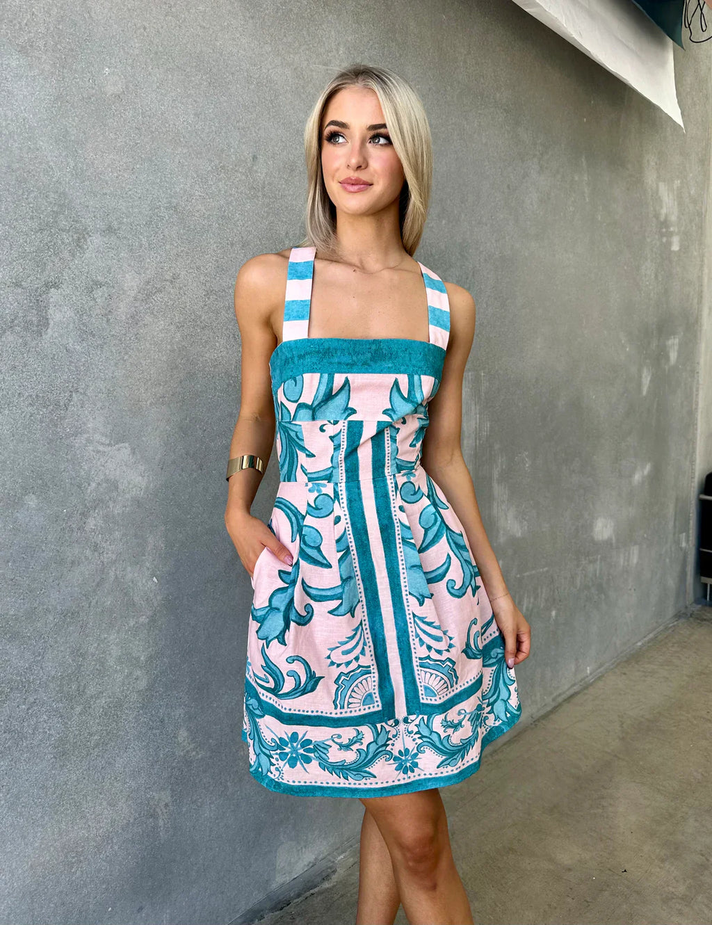 Cassandra Elbisesi