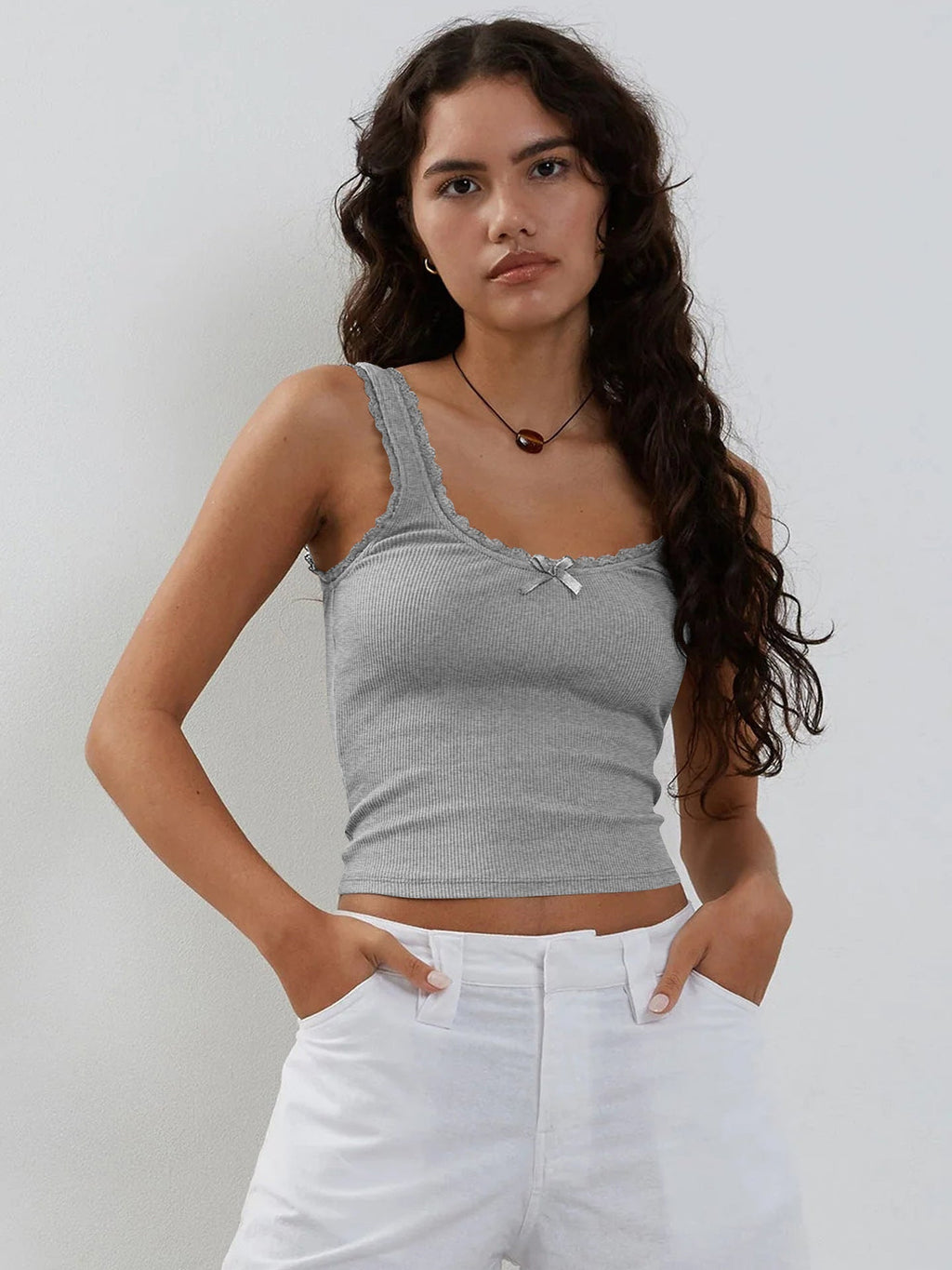 Gri Dantel Detay Askılı Crop