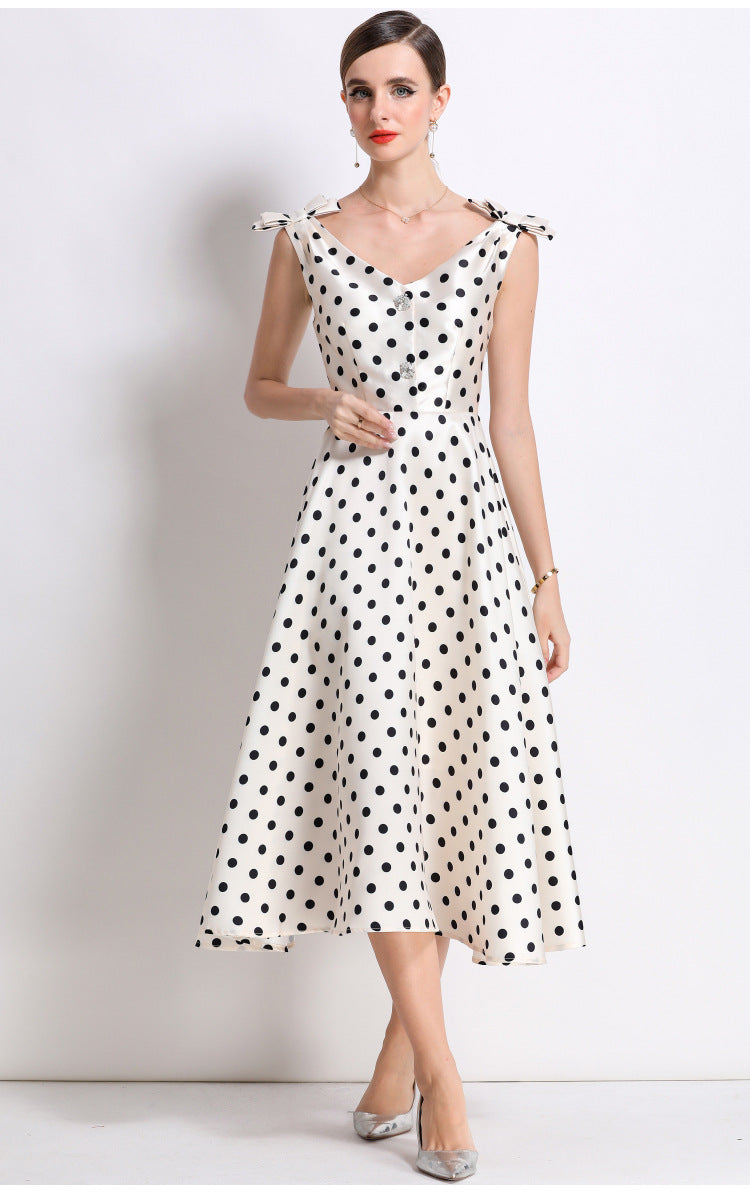 Luméa Taş Detaylı Fiyonk Maxi Elbise