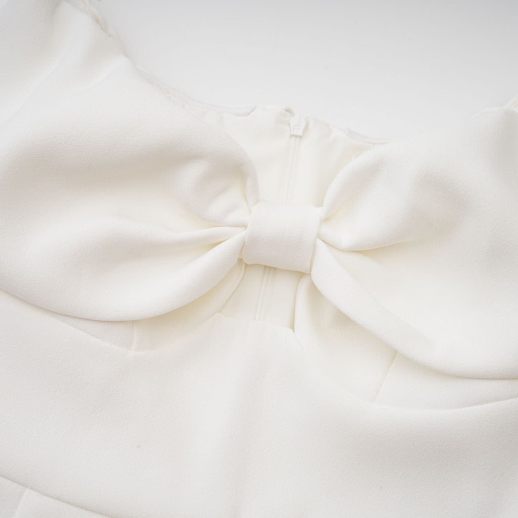 Victoire fiyonk detaylı mini elbise