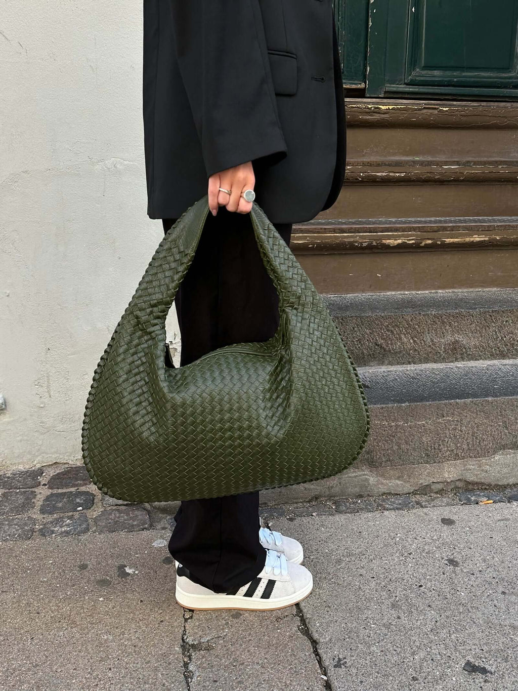 Woven Büyük Boy Vegan Deri Çanta