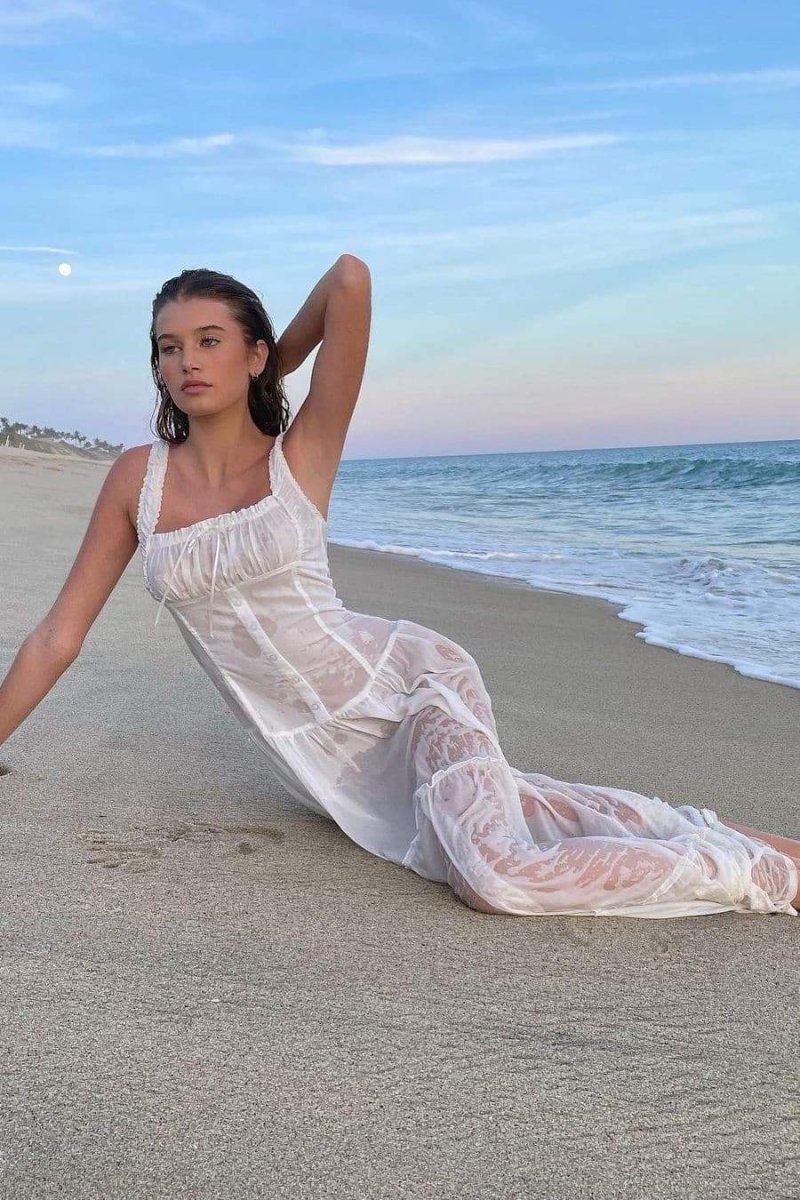 Anastasia Volanlı Yarı Transparan Maxi Elbise
