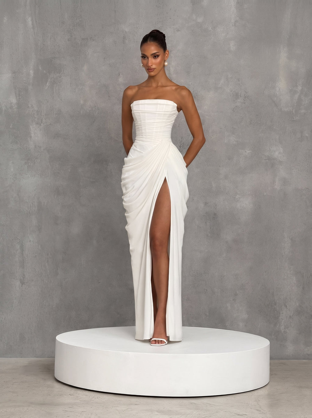 Soleil Korse Detaylı Maksi Elbise