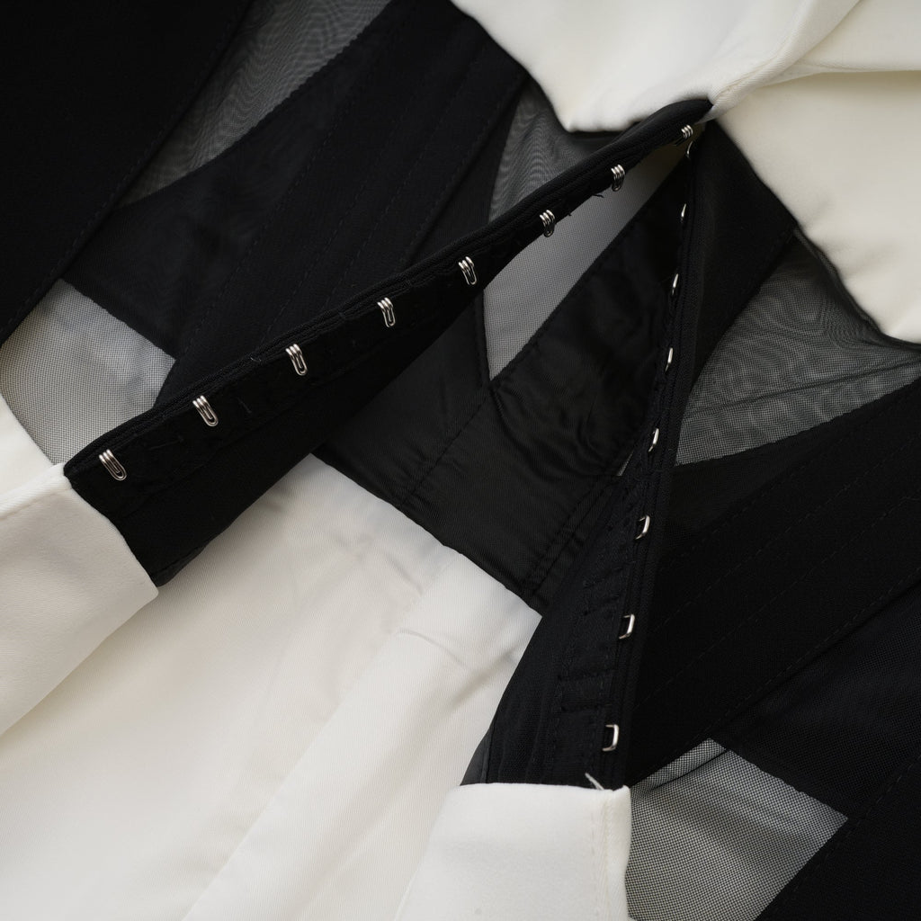 Noémie Korse Panelli Blazer