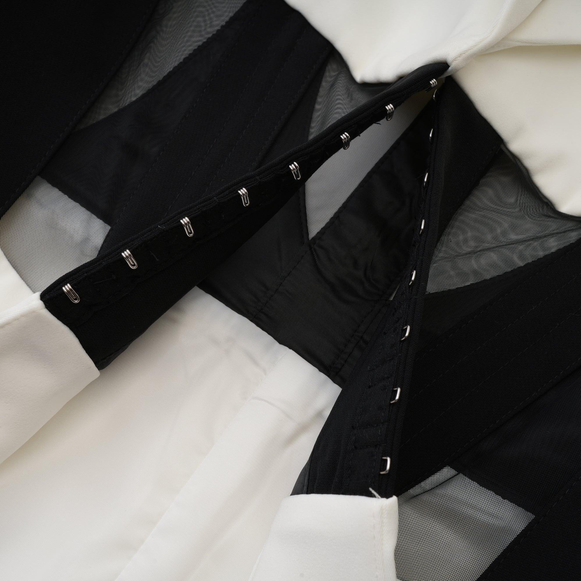 Noémie Korse Panelli Blazer