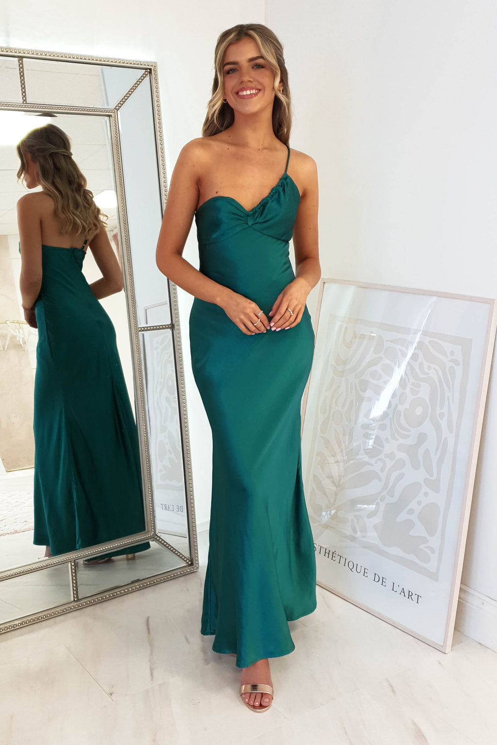 Selena Yumuşak Saten Maxi Elbise | Orman Yeşili